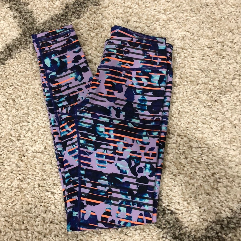 Zella Crops